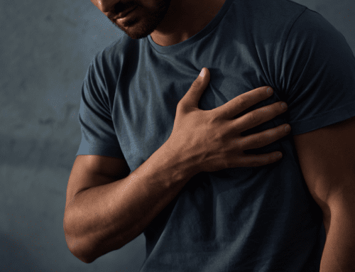 Chest Pains Could Be a Warning That a Heart Attack Is Happening